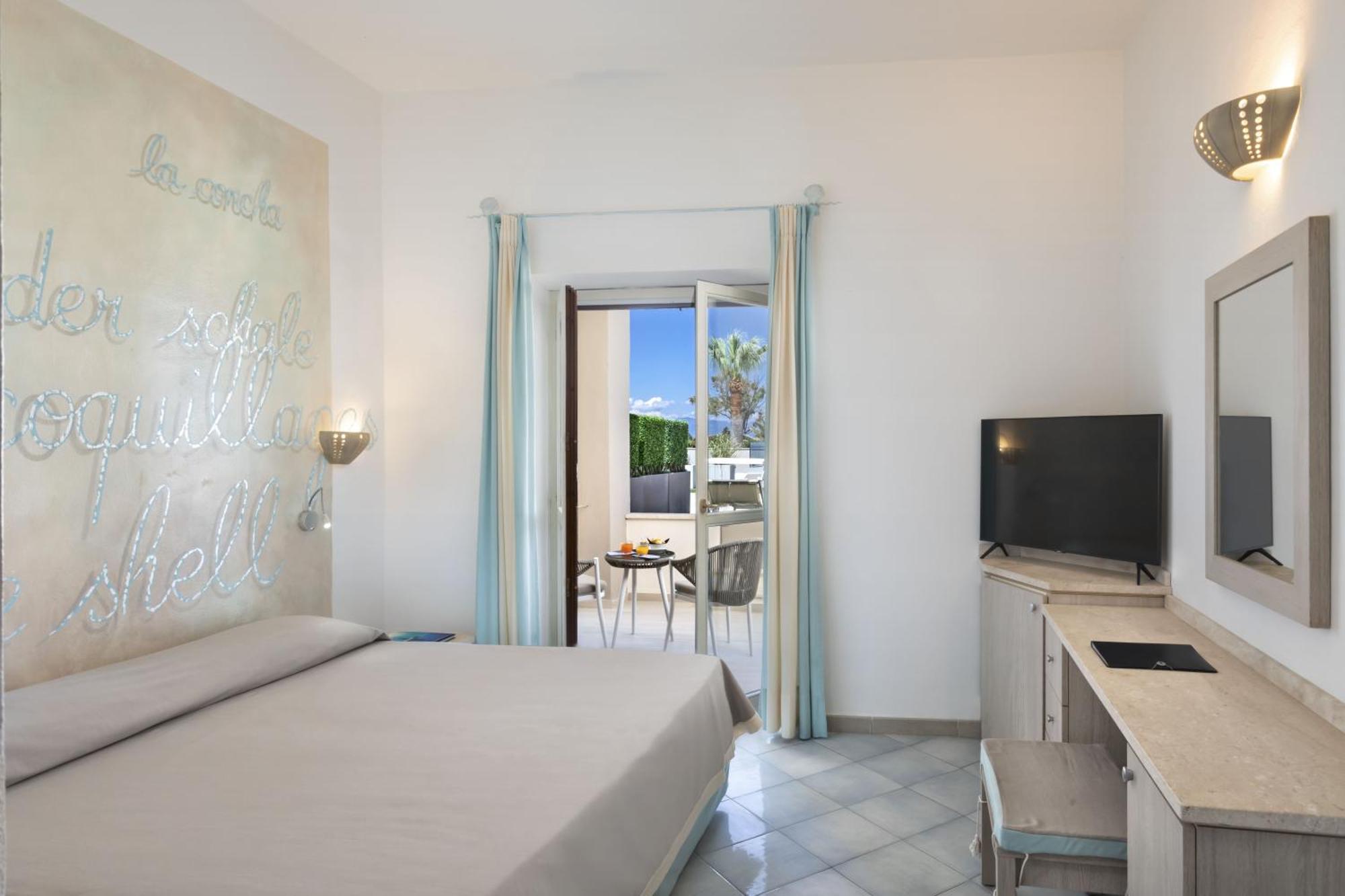 Hotel Corallaro Santa Teresa Gallura Eksteriør billede