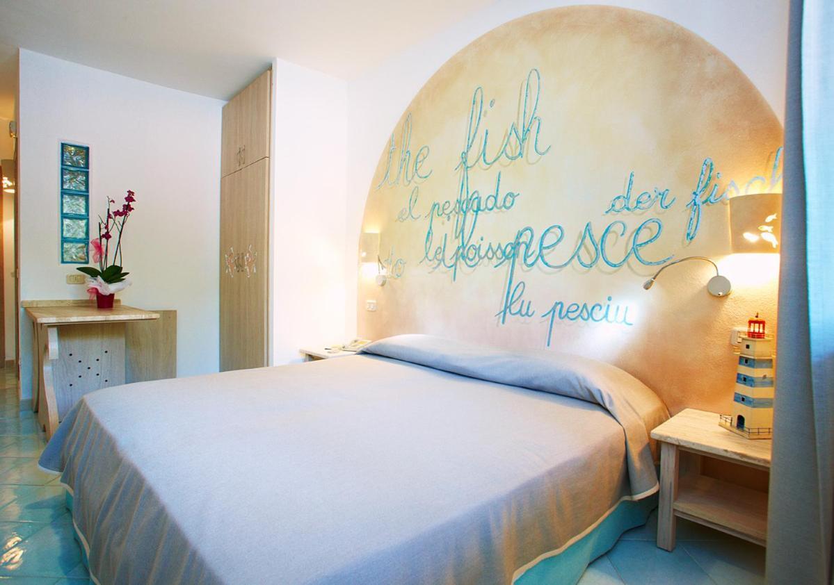 Hotel Corallaro Santa Teresa Gallura Eksteriør billede